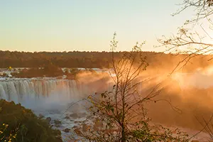 Amanhecer nas Cataratas (Ingresso e transporte)